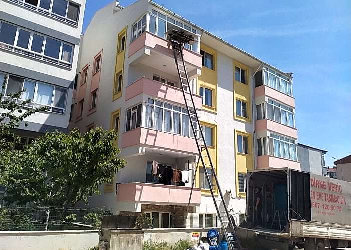 Mobilyalarınızı Özenle Paketliyoruz, Güvenli Taşımacılık İçin İdeal Çözüm